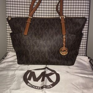 Michael Kors Brown Tote  Leather Hand Bag (Small)